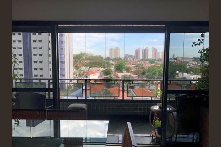 Apartamento à venda com 168m², 3 quartos e 3 vagas