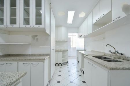 Apartamento à venda com 154m², 2 quartos e 1 vaga