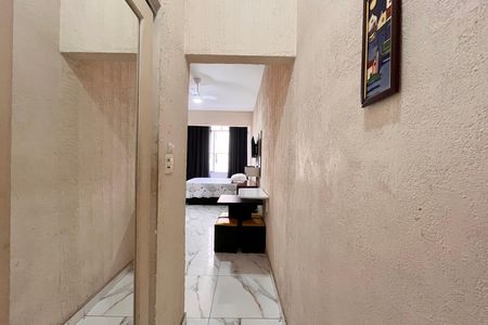 Studio à venda com 35m², 1 quarto e sem vaga Studio à venda com 35m², 1 quarto e sem vagaCorredor