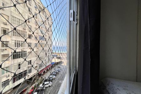 Vista do quarto de kitnet/studio à venda com 1 quarto, 35m² em Copacabana, Rio de Janeiro