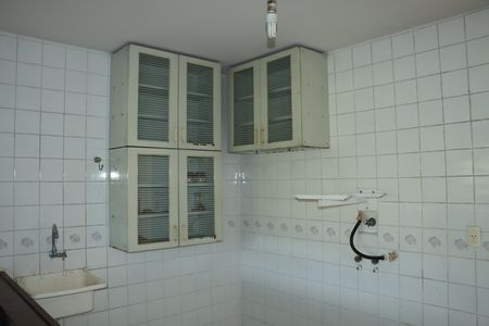 Casa de Condomínio para alugar com 2 quartos, 70m² em Vila Clara, Cotia