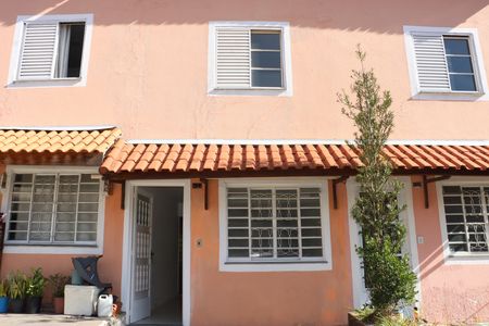 Casa de Condomínio para alugar com 2 quartos, 70m² em Vila Clara, Cotia