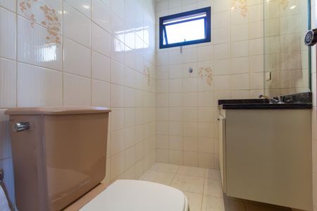 Apartamento à venda com 102m², 3 quartos e 1 vaga Apartamento à venda com 102m², 3 quartos e 1 vagaBanheiro 2