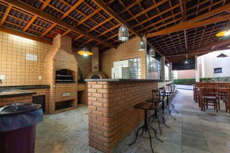 Apartamento à venda com 102m², 3 quartos e 1 vaga Apartamento à venda com 102m², 3 quartos e 1 vagaÁrea comum - Churrasqueira
