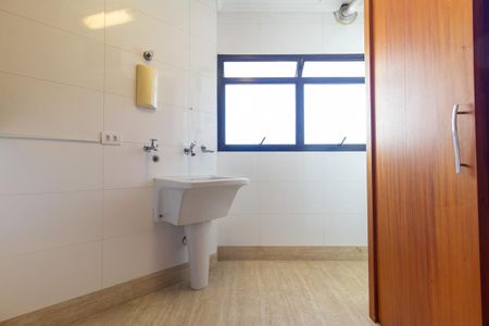 Apartamento à venda com 102m², 3 quartos e 1 vaga Apartamento à venda com 102m², 3 quartos e 1 vagaÁrea de Serviço