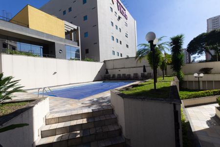 Apartamento à venda com 102m², 3 quartos e 1 vaga Apartamento à venda com 102m², 3 quartos e 1 vagaÁrea comum - Piscina