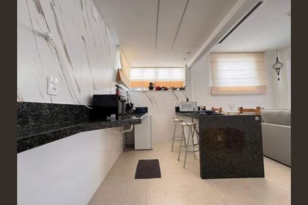 Apartamento à venda com 78m², 1 quarto e sem vaga