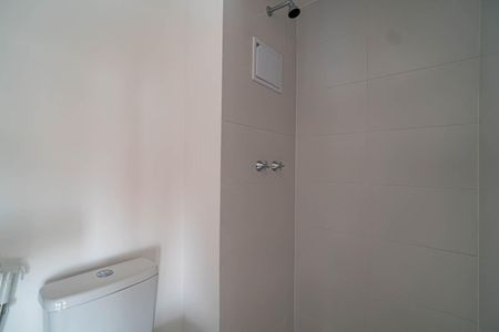Studio para alugar com 27m², 1 quarto e sem vaga Studio para alugar com 27m², 1 quarto e sem vagaBanheiro