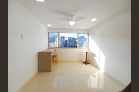 Apartamento à venda com 2 quartos, 45m² em Gávea, Rio de Janeiro