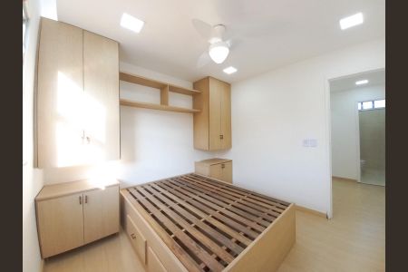 Apartamento à venda com 45m², 2 quartos e 1 vaga