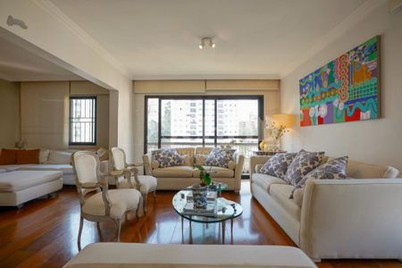 Apartamento à venda com 200m², 3 quartos e 3 vagas