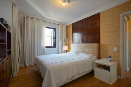 Apartamento à venda com 200m², 3 quartos e 3 vagas