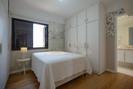 Apartamento à venda com 200m², 3 quartos e 3 vagas