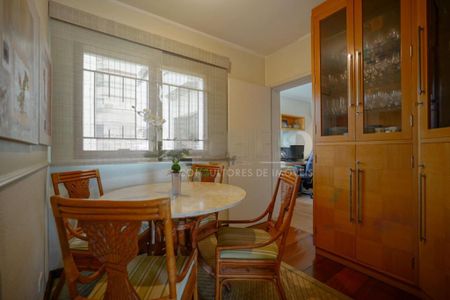 Apartamento à venda com 200m², 3 quartos e 3 vagas
