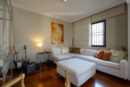 Apartamento à venda com 200m², 3 quartos e 3 vagas