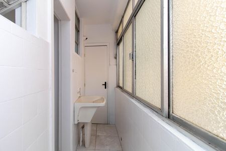 Apartamento para alugar com 92m², 3 quartos e sem vagaCozinha e Área de Serviço