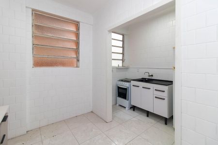 Apartamento para alugar com 92m², 3 quartos e sem vagaCozinha e Área de Serviço