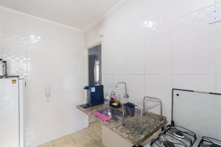 Apartamento à venda com 42m², 2 quartos e 1 vaga Apartamento à venda com 42m², 2 quartos e 1 vagaCozinha e Área de Serviço