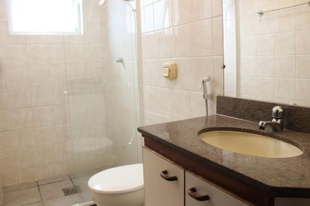 Apartamento para alugar com 136m², 3 quartos e 1 vaga