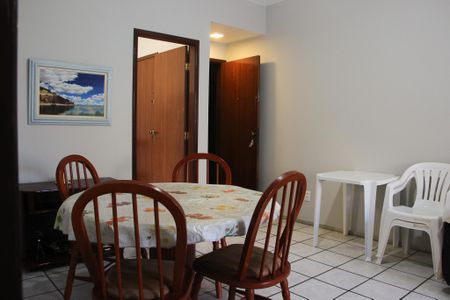 Apartamento para alugar com 136m², 3 quartos e 1 vaga