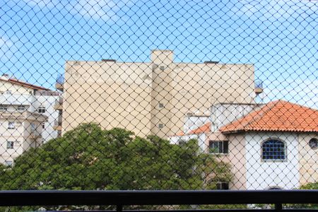 Apartamento para alugar com 136m², 3 quartos e 1 vaga