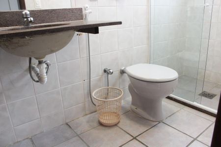 Apartamento para alugar com 136m², 3 quartos e 1 vaga