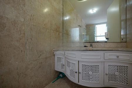 Apartamento à venda com 423m², 4 quartos e 4 vagas