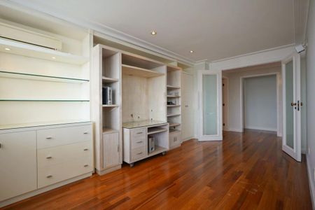Apartamento à venda com 423m², 4 quartos e 4 vagas