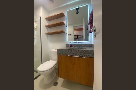 Studio para alugar com 25m², 1 quarto e sem vaga Studio para alugar com 25m², 1 quarto e sem vagaStudio - Banheiro