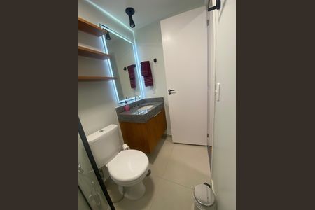 Studio para alugar com 25m², 1 quarto e sem vaga Studio para alugar com 25m², 1 quarto e sem vagaStudio - Banheiro