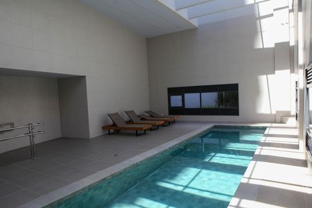 Studio para alugar com 25m², 1 quarto e sem vaga Studio para alugar com 25m², 1 quarto e sem vagaÁrea comum - Piscina