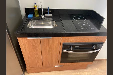 Studio para alugar com 25m², 1 quarto e sem vaga Studio para alugar com 25m², 1 quarto e sem vagaStudio fogão e forno