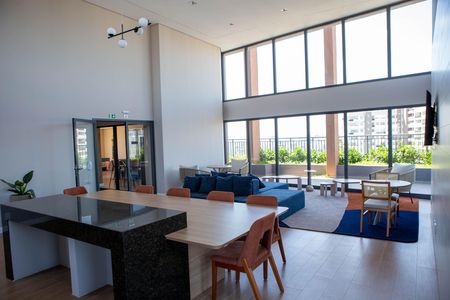 Studio para alugar com 25m², 1 quarto e sem vaga Studio para alugar com 25m², 1 quarto e sem vagaÁrea comum - Salão de festas