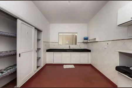 Casa à venda com 3 quartos, 126m² em Vila Madalena, São Paulo