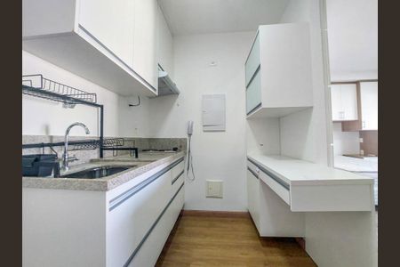 Studio para alugar com 42m², 1 quarto e 1 vaga Studio para alugar com 42m², 1 quarto e 1 vagaStudio