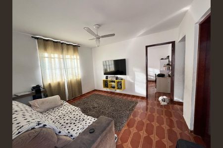Casa à venda com 2 quartos, 105m² em Jardim Maracana, São Paulo