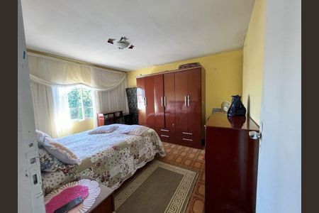 Casa à venda com 2 quartos, 105m² em Jardim Maracana, São Paulo