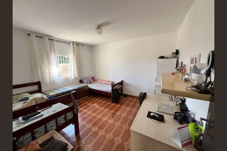 Casa à venda com 2 quartos, 105m² em Jardim Maracana, São Paulo