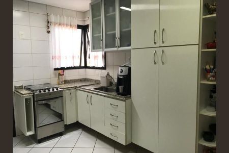 Apartamento à venda com 128m², 4 quartos e 2 vagas Apartamento à venda com 128m², 4 quartos e 2 vagasFoto 01