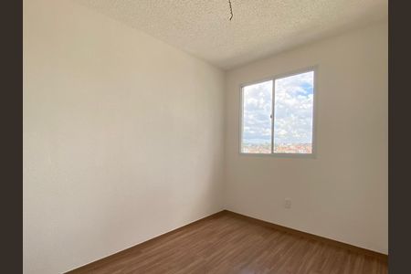 Quarto de apartamento para alugar com 2 quartos, 44m² em Jardim dos Comerciários, Belo Horizonte