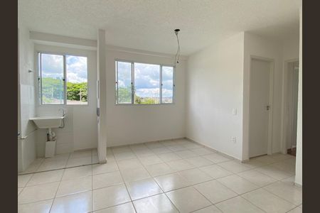 Sala de apartamento para alugar com 2 quartos, 44m² em Jardim dos Comerciários, Belo Horizonte