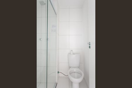 Banheiro  de apartamento para alugar com 2 quartos, 37m² em Cidade Nova São Miguel, São Paulo