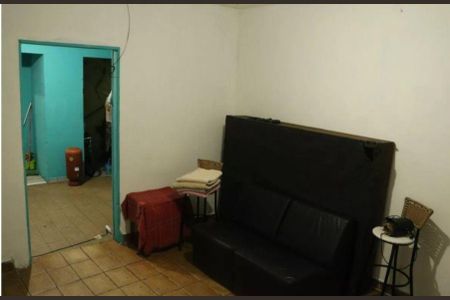 Casa à venda com 2 quartos, 122m² em Vila Anastácio, São Paulo