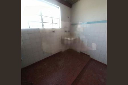 Casa à venda com 2 quartos, 158m² em Jardim Santa Helena, São Paulo