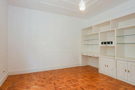 Apartamento à venda com 3 quartos, 226m² em Bela Vista, São Paulo