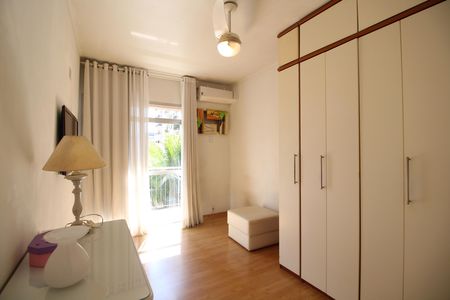 Apartamento à venda com 92m², 2 quartos e 1 vagaQuarto 2