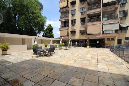 Apartamento à venda com 92m², 2 quartos e 1 vagaÁrea Comum