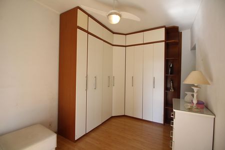 Apartamento à venda com 92m², 2 quartos e 1 vagaQuarto 2
