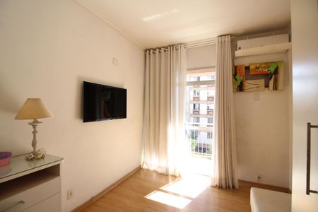 Apartamento à venda com 92m², 2 quartos e 1 vagaQuarto 2