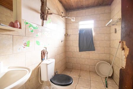 Casa à venda com 200m², 3 quartos e 1 vaga Casa à venda com 200m², 3 quartos e 1 vagaBanheiro Social
